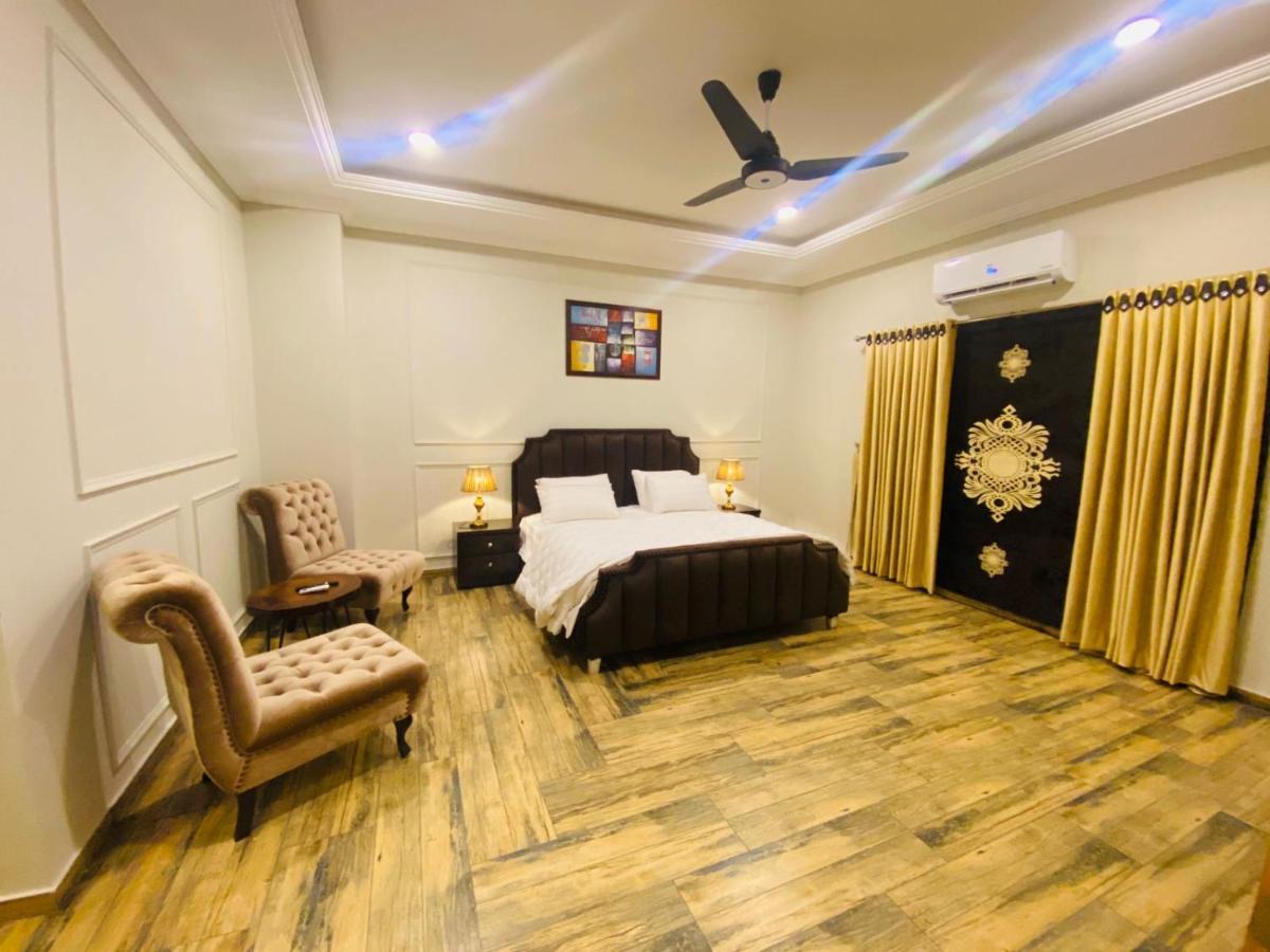 Holidazzle Serviced Apartments Bahria Town Rawalpindi Ngoại thất bức ảnh