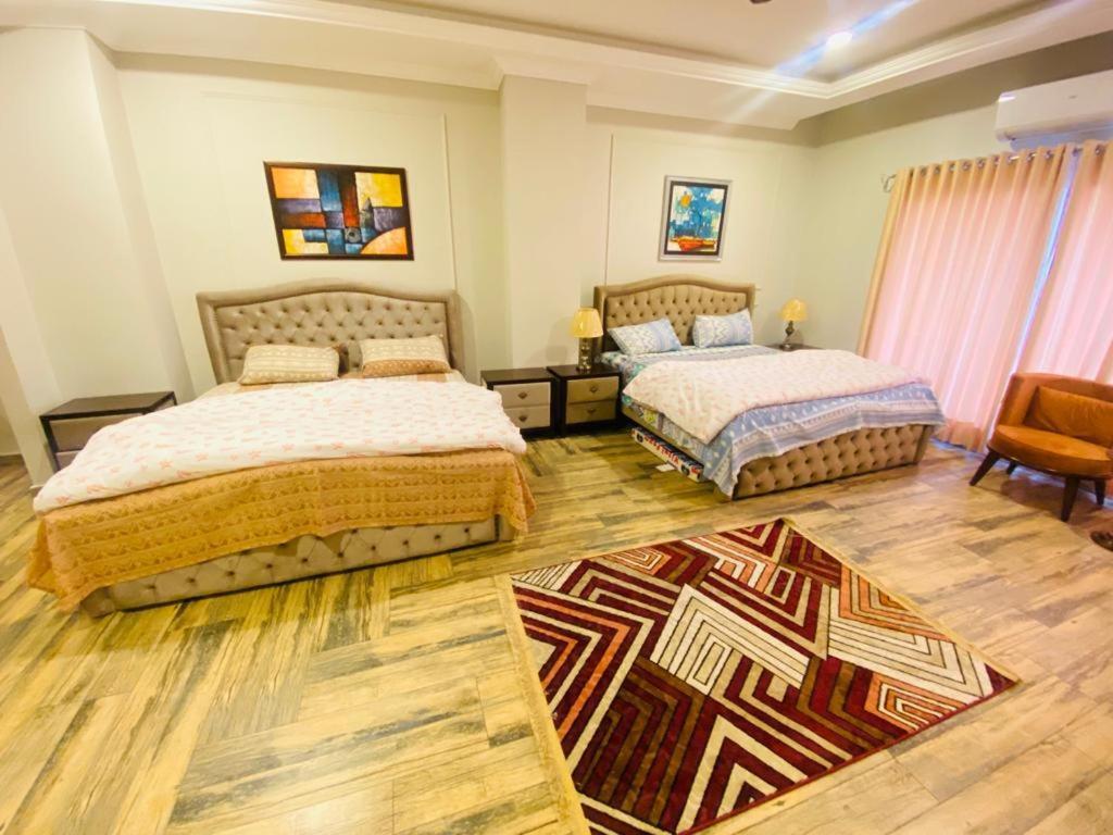 Holidazzle Serviced Apartments Bahria Town Rawalpindi Ngoại thất bức ảnh